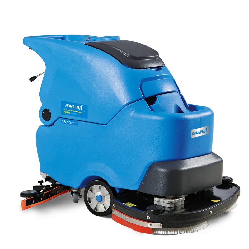 洗地車的電瓶維護(hù)。